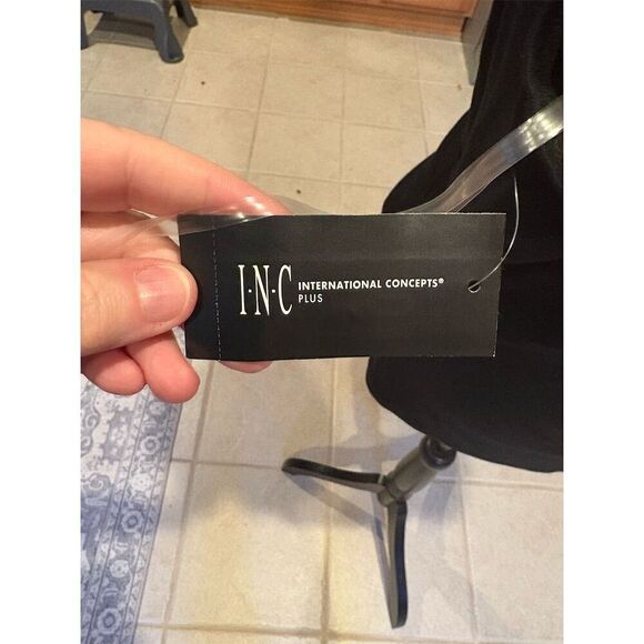 INC Women's Plus 1X Black Sleeveless Wrap Blouse Casual Top - Picture 6 of 9